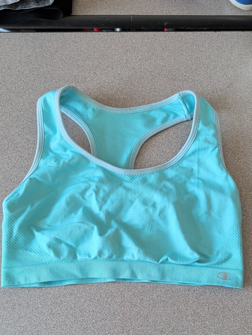 Champion Aqua Racerback Seamless Sports Bra
